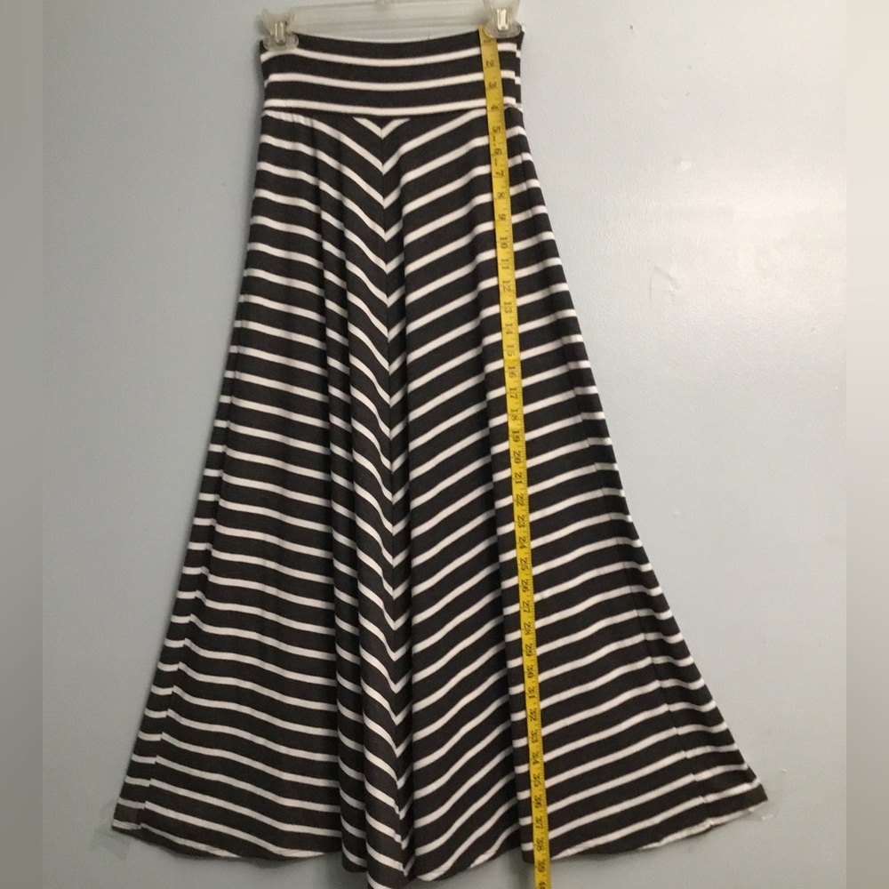 AB STUDIO maxi skirt
